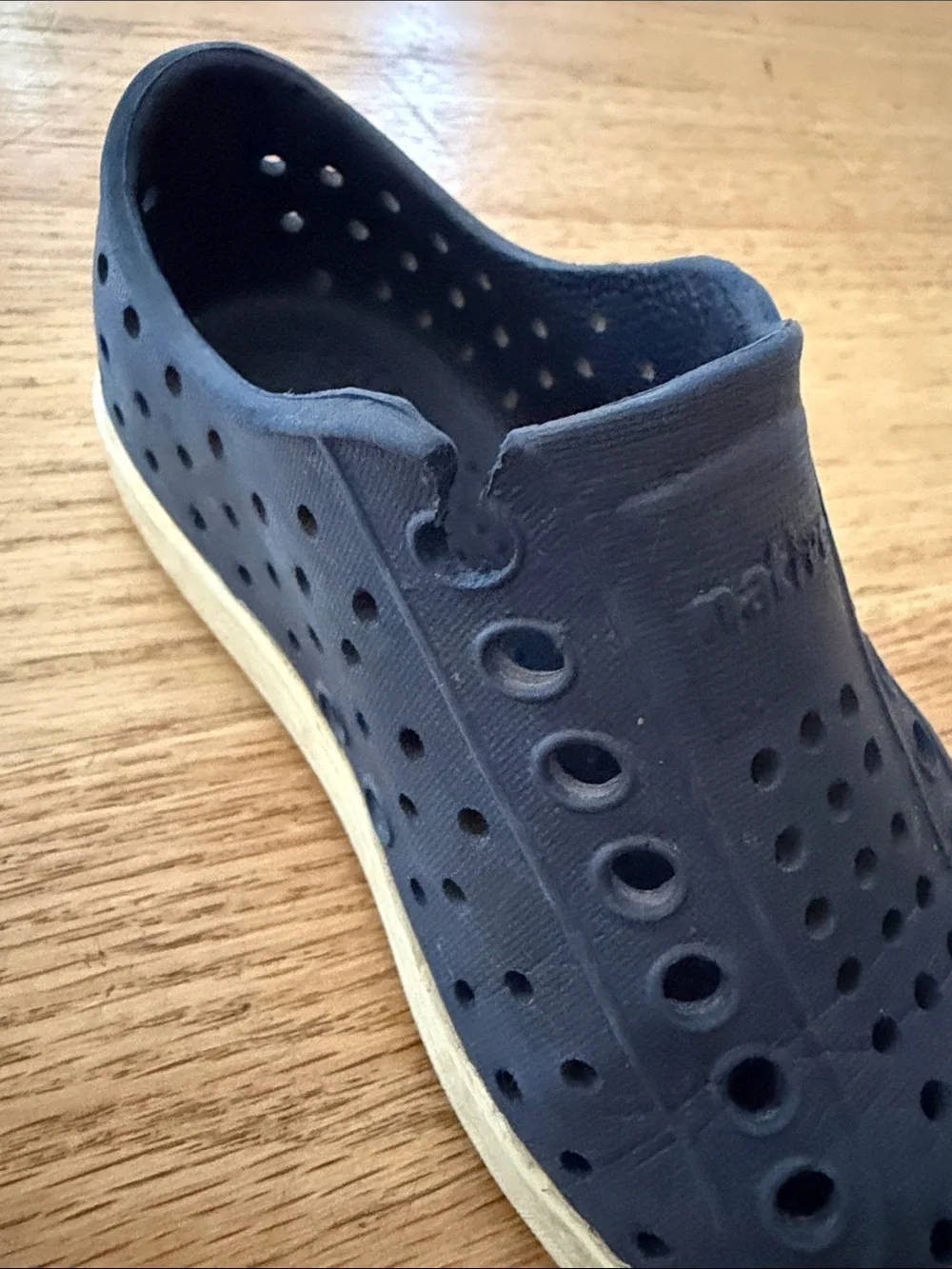 Native Shoes Navy Blue/White Water Shoes child size C9 unisex